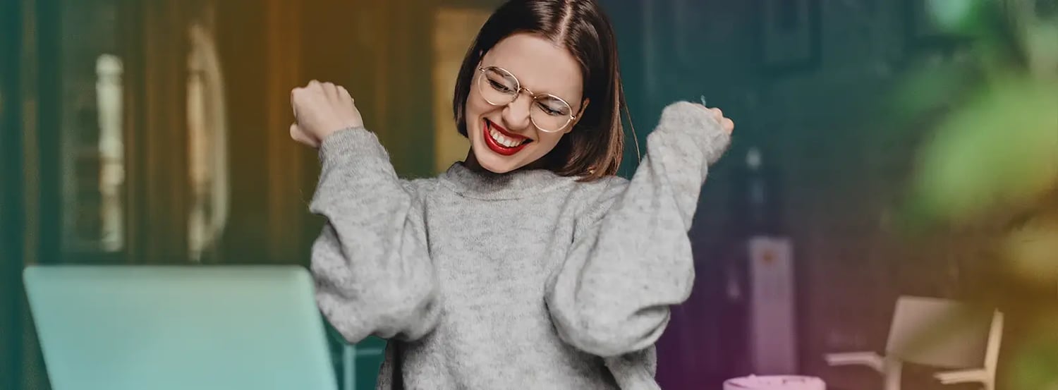 {slide.module_style.background.background_image.alt}